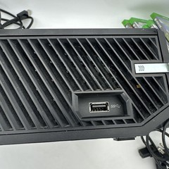 Microsoft Xbox One 1540 Console Bundle W/Kinect camera Cords No Controller Works