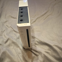 Nintendo Wii RVL-001 White Console Bundle Remote Nunchuk Sensor Bar Wi-Fi 480p
