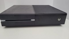 Xbox One Bundle + 2 Games + Controller – 500GB console TESTED