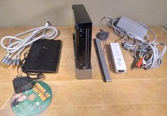 Nintendo Wii Model RVL-001 2006 Console Bundle – Tested