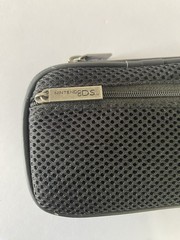 Nintendo DS Lite USG-001 Black Handheld System w/ Carry Case Multiplayer