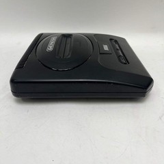 Broken Sega Genesis Console Gaming System Only MK-1631 No Video