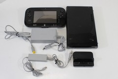 Nintendo Wii U Black Console 32GB AC Gamepad Stand & Charger NTSC-J Japan TESTED