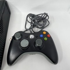 Microsoft Xbox 360 S 4GB Console Black With Call Of Duty Games Controller Cords