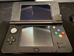 New Nintendo 3DS Original Super Mario Edition Black Friday Edition – Black USED