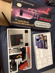 Nintendo Entertainment System NES Action Set Console Complete in Box CIB