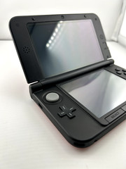 [A-rank] Nintendo 3DS LL XL console Red Black with Charger/Stylus