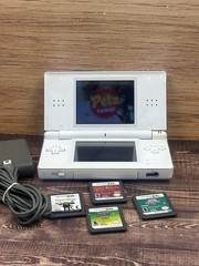 Nintendo DS Lite White Handheld Console + 5 Games,Stylus Pen & OEM Charger
