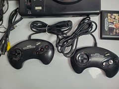 Sega Genesis Model 1601 Console w/ 2x Controllers, Power , AV Cable, 1 Game