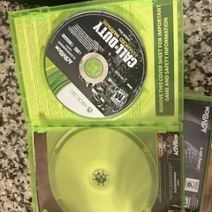 Xbox 360 E 500GB Console Call Of Duty Ghosts/Black Ops 2 Bundle Tested