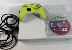 Microsoft Xbox One S Console 500GB 1681 + Controller + Cables