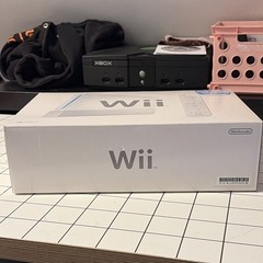 Nintendo Wii RVL-001 White Console NTSC-U/C Wii Sports CIB Tested Clean Package