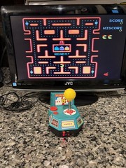 Ms Pacman 5 in 1 Video Game Console Plug and Play Tested Pac-Man Pacman