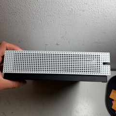 Microsoft Xbox One S 1681 500GB White Slim Edition 4K (UHD) Game Console ONLY
