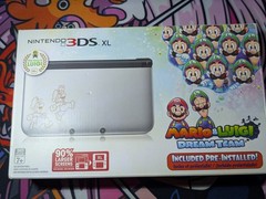 CIB 30th Anniversary Luigi 3ds XL Console (Read Description)