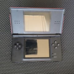 Nintendo DS Lite, Red/Black, For Parts Only, Charges But Won&rsquo;t Turn On, USG-001