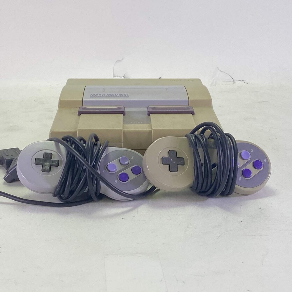 Super Nintendo Entertainment System SNES Console Gaming System SNS-001 Gray