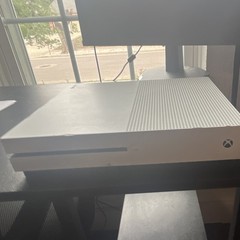 Microsoft Xbox One S White Console Blu-Ray Compatible Wi-Fi Capability