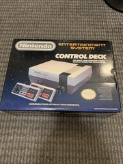 Nintendo Entertainment System NES Control Deck Console – Box And Styrofoam Only