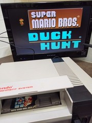 NES Nintendo System Console Bundle w/ 3 Games 2 Remotes Fresh Pins Mario Tested