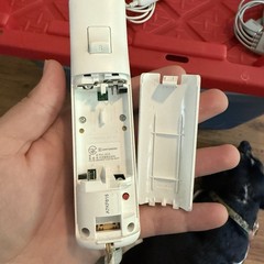 Nintendo Wii Video Game Console RVL-001 White Bundle