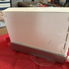 Nintendo Wii Video Game Console RVL-001 White Bundle