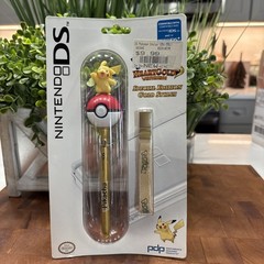 Nintendo DS Pokemon Pikachu HeartGold Special Edition Gold Stylus – NEW SEALED
