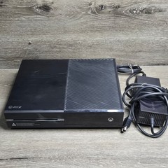 Microsoft Xbox ONE 500GB System Console Bundle Controller + 5 Free Games 1540