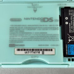 Nintendo DS Lite Ice Blue Handheld System – Doesn&rsquo;t Read Games