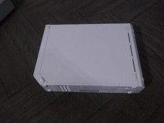 White Nintendo Wii RVL-001 (USA) Console w/ Power Adapter, AV Wire, & Sensor Bar