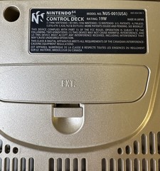 Nintendo 64 Gold Toys R Us Console W/Controller & Games (Tested/Wires Included)