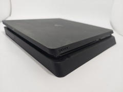 Sony PlayStation 4 Slim 1TB Console System Bundle With Game + Controller -Tested