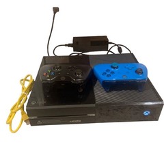 Microsoft Xbox One 1540 500GB Console Tested & WORKING W/Cords 2 Controller READ