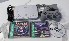 Sony PlayStation One – SCPH-101 Slim PS1 Console Bundle Clean! Tested! w/ 3 Game