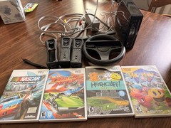 Nintendo Wii Console System, Black RVL-101 (USA) Console & Cords Tested Working
