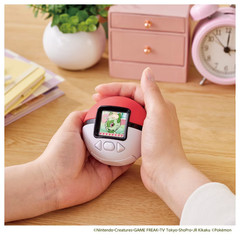 Presale Takara Tomy TAKARATOMY Pokemon Poke-Nade Monster Ball English available