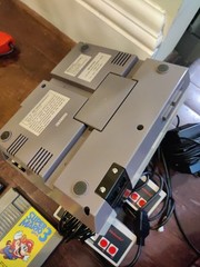 Nintendo NES Action Set Home Console White/Gray Super Mario Trilogy – Excellent