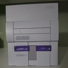 Super Nes Donkey Kong Set Bundle Complete in Box, Tested, Matching Numbers.