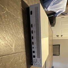 Microsoft Xbox One S 1TB White Console 4K UHD Wi‑Fi Region Free MPN 1681