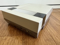 Nintendo NES Console Bundle • 2 Controllers • Zapper • Mario Duck Hunt • OEM