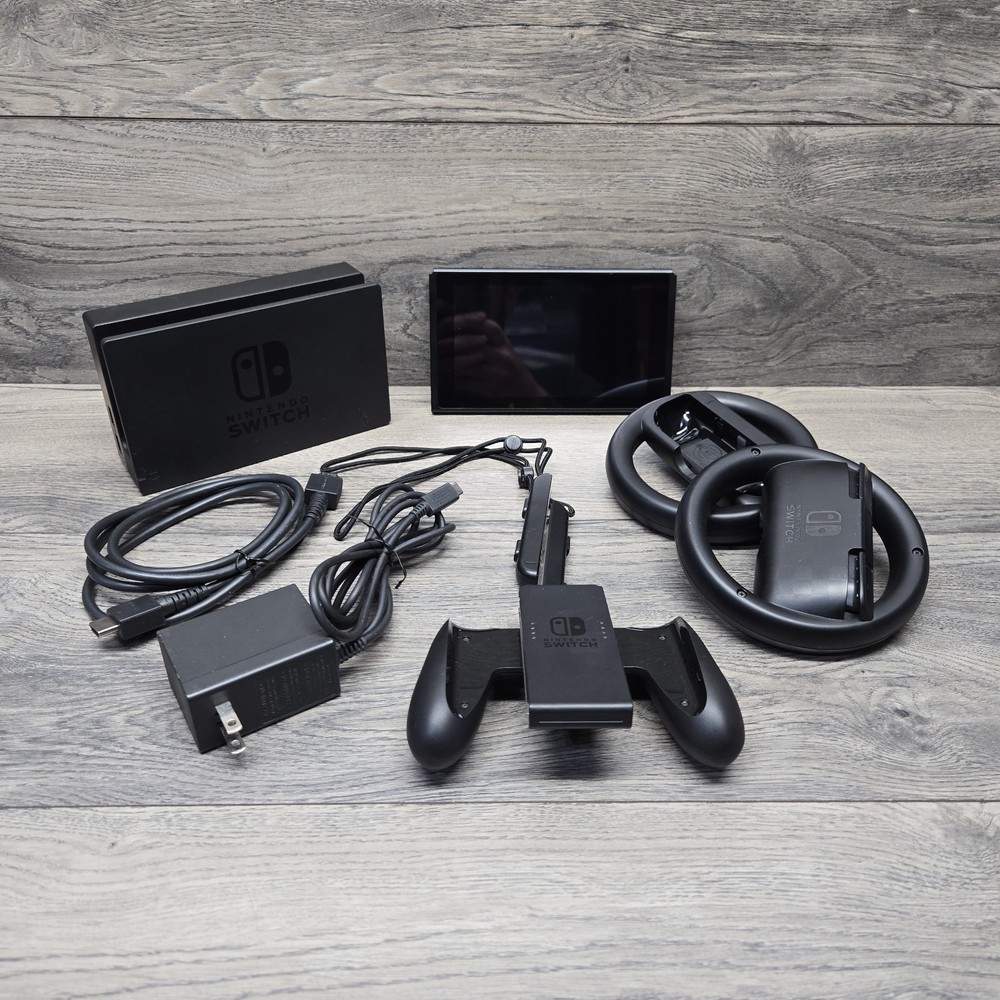 Nintendo Switch System 32GB Console Charger Dock Steering Wheel *No Joy-Cons*