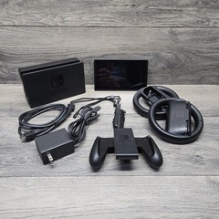Nintendo Switch System 32GB Console Charger Dock Steering Wheel *No Joy-Cons*