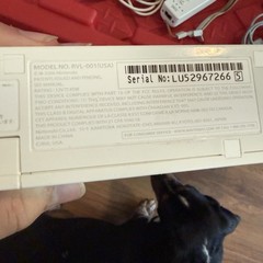 Nintendo Wii Video Game Console RVL-001 White Bundle