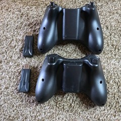 Xbox 360 60GB Console and Controllers with AV/power cords