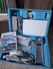 ​Nintendo Wii Console White Bundle w/ Wii Sports Resort Remote Nunchuck Tested
