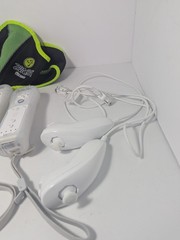 Nintendo Wii White Console Bundle Wii Fit Plus Balance Board, 2 Remotes, 3 Games