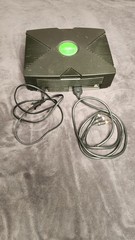 Microsoft Xbox Launch Edition 8GB Home Console w/controller (Stuck Disc Tray)