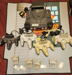 Nintendo 64 NUS-001(USA) Console 4 Controllers 4 Rumble packs NTSC-U/C