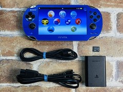 SONY PS Vita PCH-1000 Sapphire Blue ZA04 Playstation Charger 8GB Tested No.2D P