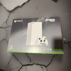 Microsoft Xbox Series X 1TB White Console 4K UHD Wi-Fi Region Free RRT-00001